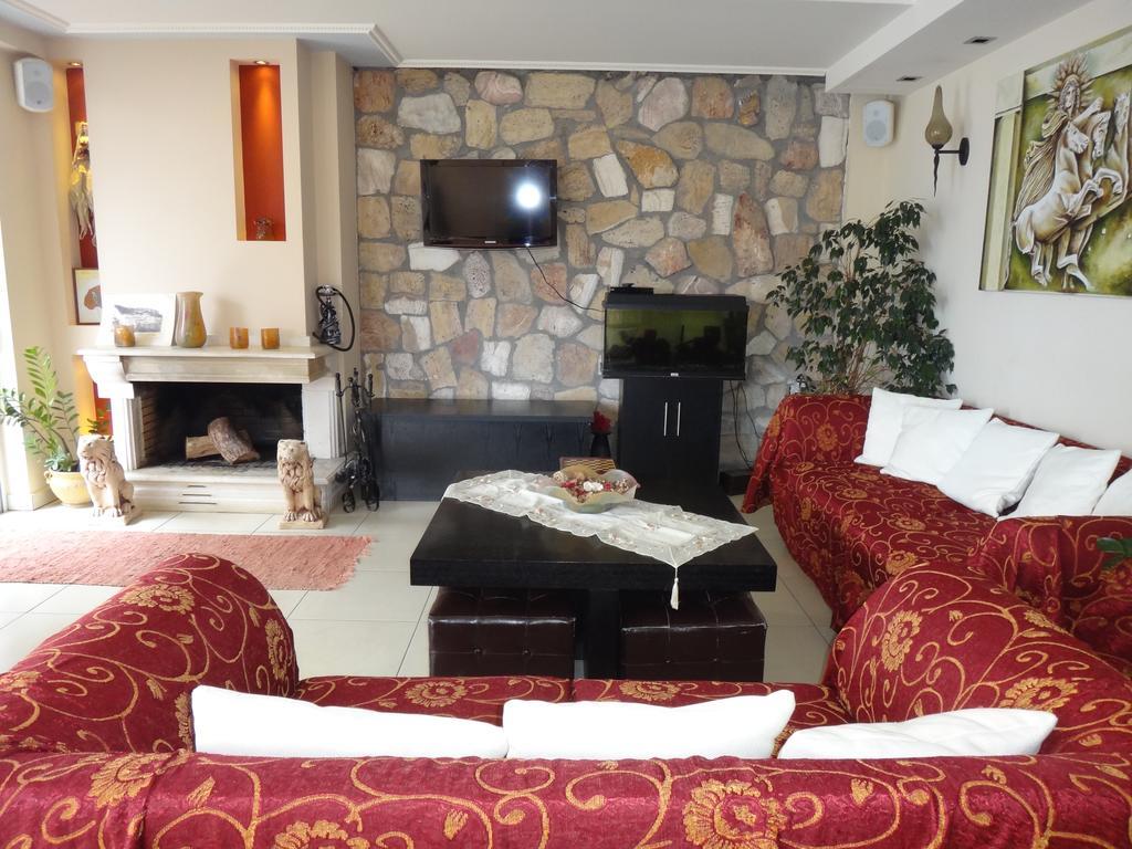 9 Queens Spa Hotel Loutra Edipsou  Exterior photo