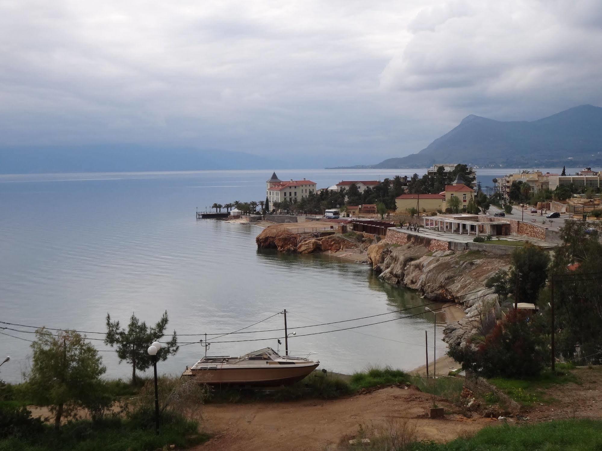 9 Queens Spa Hotel Loutra Edipsou  Exterior photo