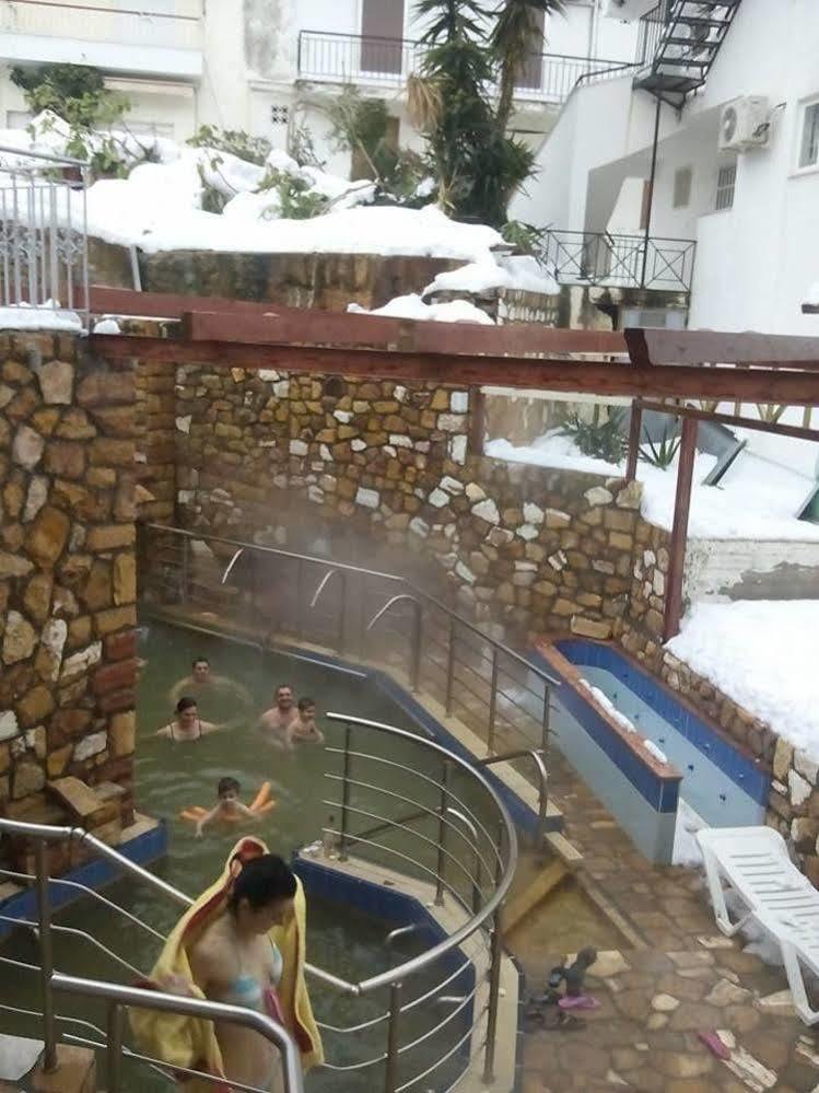 9 Queens Spa Hotel Loutra Edipsou  Exterior photo